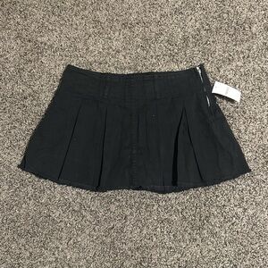Forever 21 Black Mini Skirt